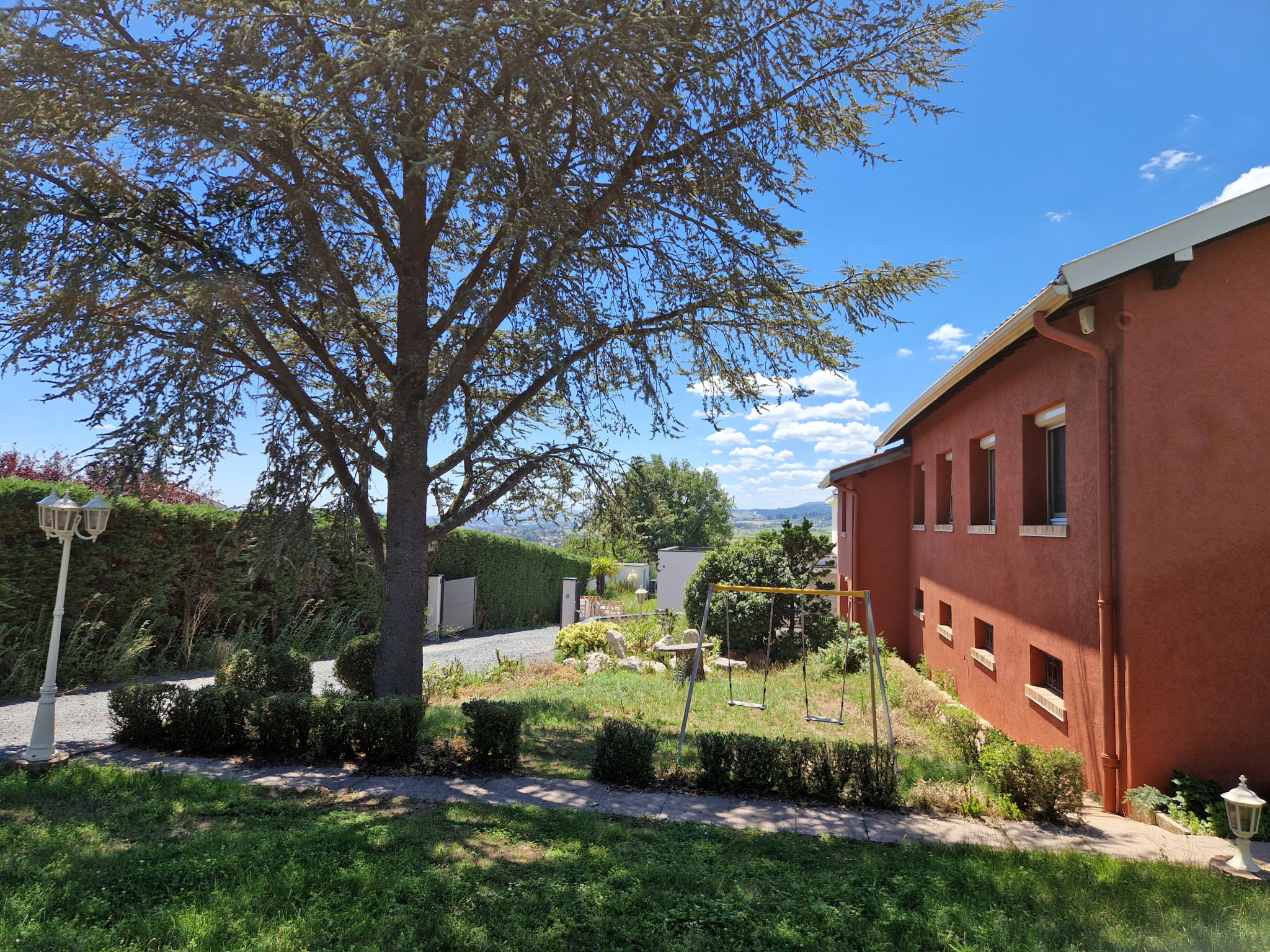 Agence immobilière de OUEST IMMO CONSEILS